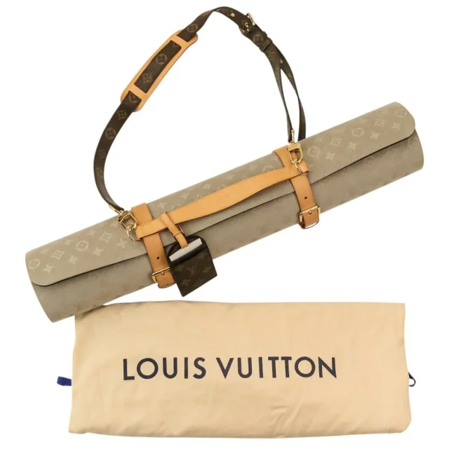 Louis Vuitton Monogram Yoga Mat Bag in Gray Canvas from LuxUness, photo 13 of 13