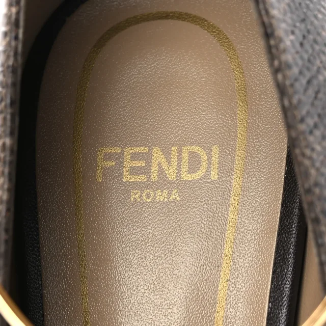 Fendi Vitello Karung Effect Filo Pumps 39 Beige in Beige from FASHIONPHILE, photo 9 of 11