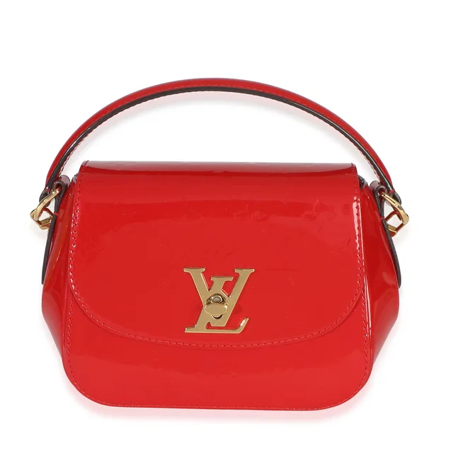 Louis Vuitton Red Monogram Vernis Pasadena Shoulder Bag Patent Leather Handbag in Red Patent leather from HEWI