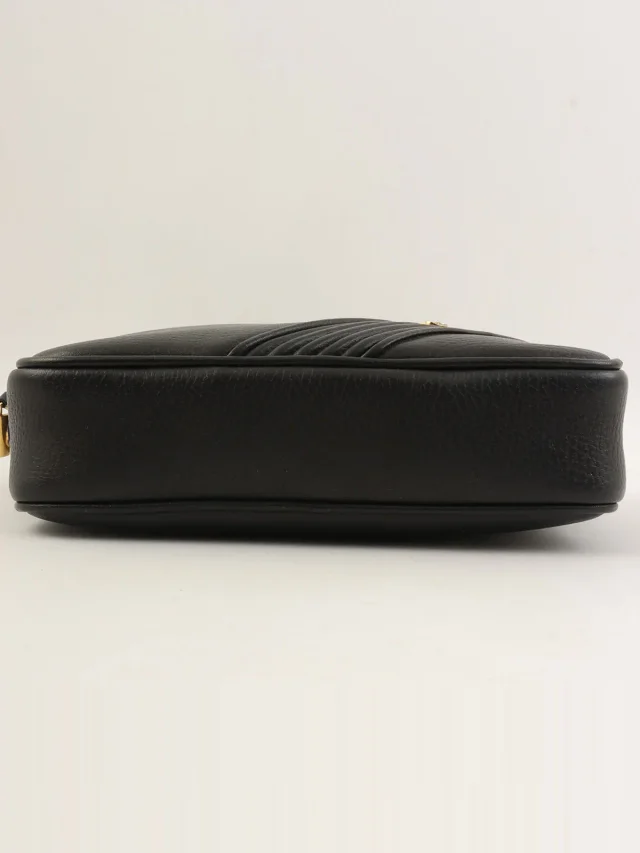Gucci Square Mini Logo Plate Shoulder Bag Black in Black Leather from VINTAGE QOO TOKYO, photo 10 of 13