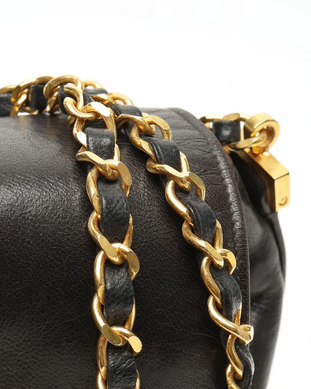 Chanel CC Chain Bucket Bag in Leather from A Retro Tale, photo 8 of 13