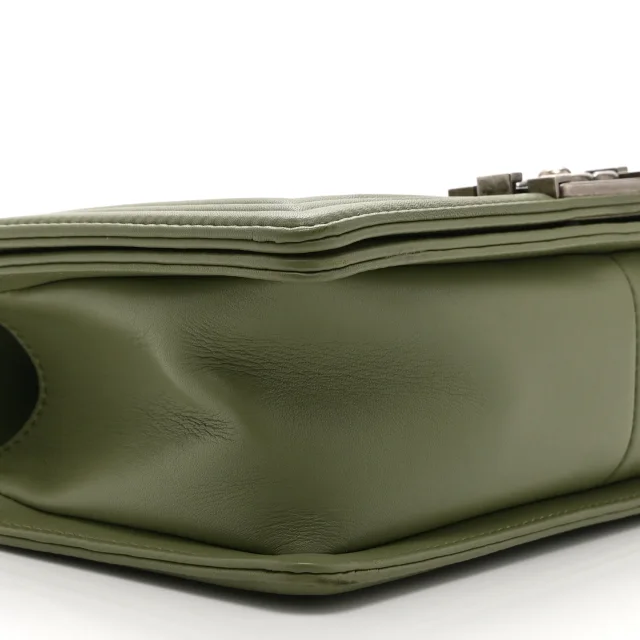 Chanel Chevron Quilted Medium Boy Flap Green in Green Calfskin from FASHIONPHILE, photo 9 of 10