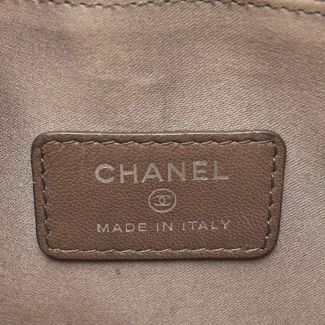 Chanel Patent Precious Symbols Pochette Bag in Patent leather from A Retro Tale, photo 6 of 8