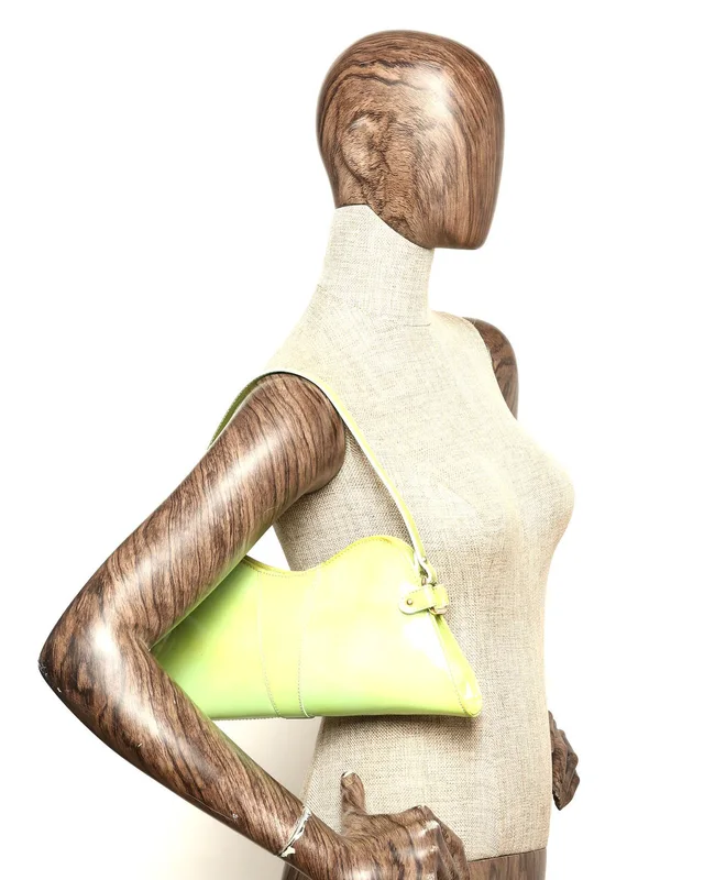 Fendi Diavolo Trapezio Bag in Patent leather from A Retro Tale, photo 8 of 8