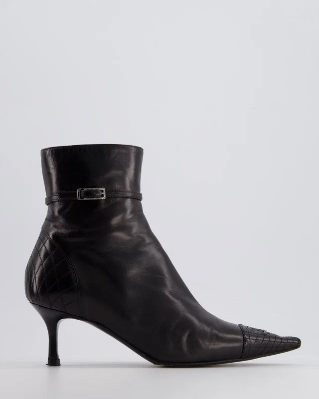 Chanel 05A Vintage Black Leather Pointed Toe Ankle Boots Size EU 36 in Black Leather from Sellier