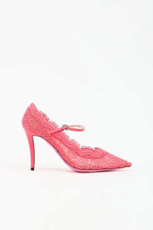 Gucci Fluorescent Lace Virginia Pump in Leather from VSP Consignment