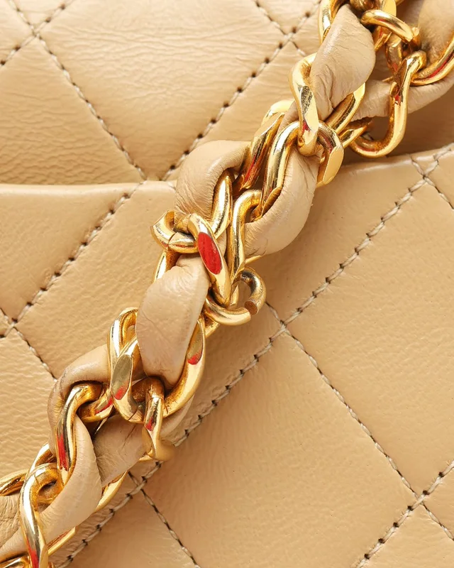 Chanel Mini Square Single Top Handle Flap Bag in Leather from A Retro Tale, photo 8 of 12