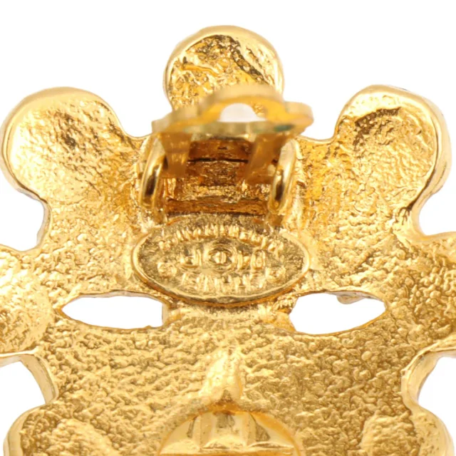 Chanel 1994 Flower Motif CC Mark Gold Earrings in Gold from VINTAGE QOO TOKYO, photo 5 of 5