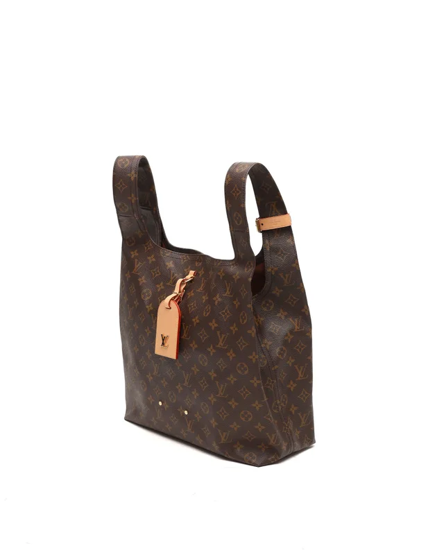 Louis Vuitton Monogram Atlantis GM Bag in Coated canvas from A Retro Tale, photo 2 of 7
