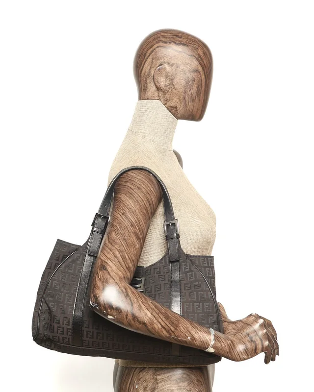 Fendi Zucchino Tote Bag in Canvas from A Retro Tale, photo 10 of 10