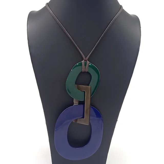 Hermès 에르메스 호른 목걸이 from GUGUS