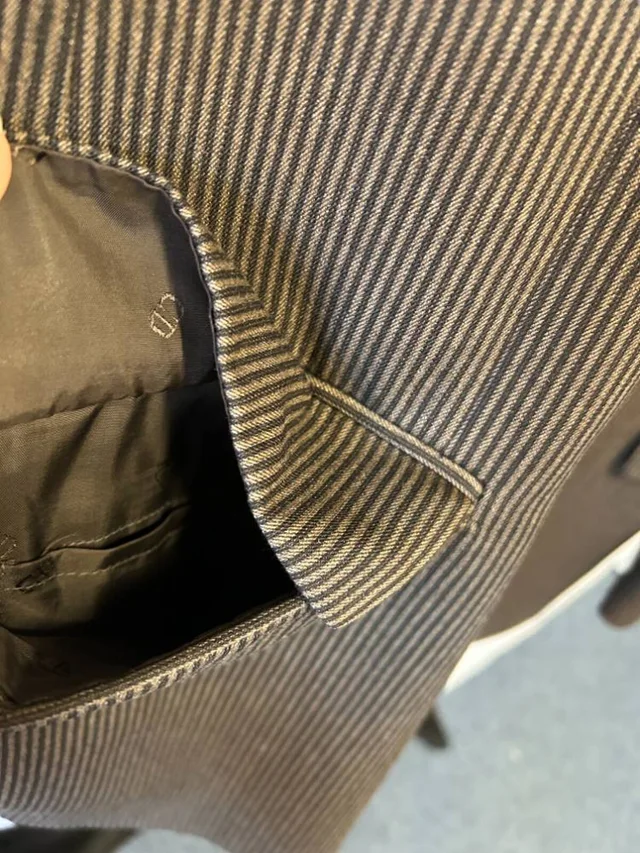 Dior blazer brown Size: 44" chest in Brown Wool from Oxfam Online Shop, photo 6 of 8