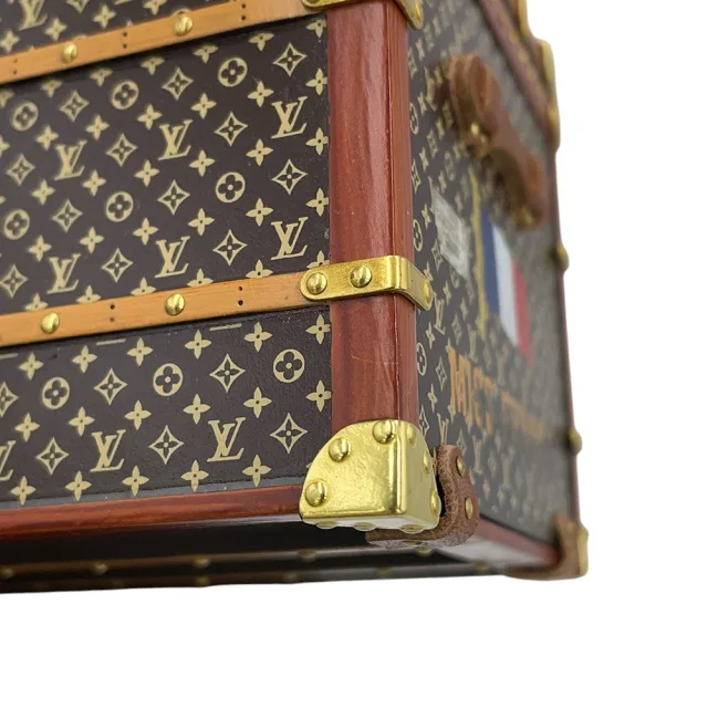 Louis Vuitton Paper weight BrownM99408 Monogram from GALLERY RARE, photo 4 of 11