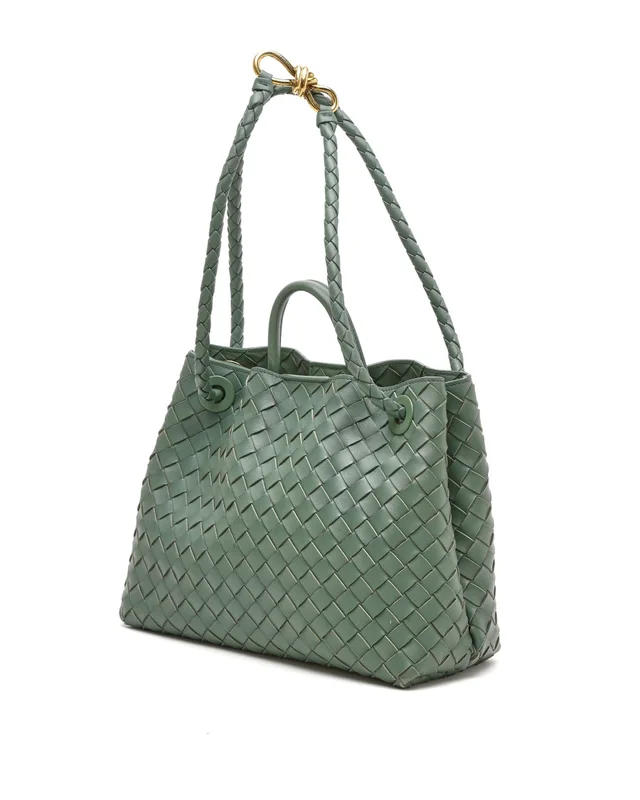 Bottega Veneta Intrecciato Medium Andiamo Bag in Woven leather from A Retro Tale, photo 2 of 11