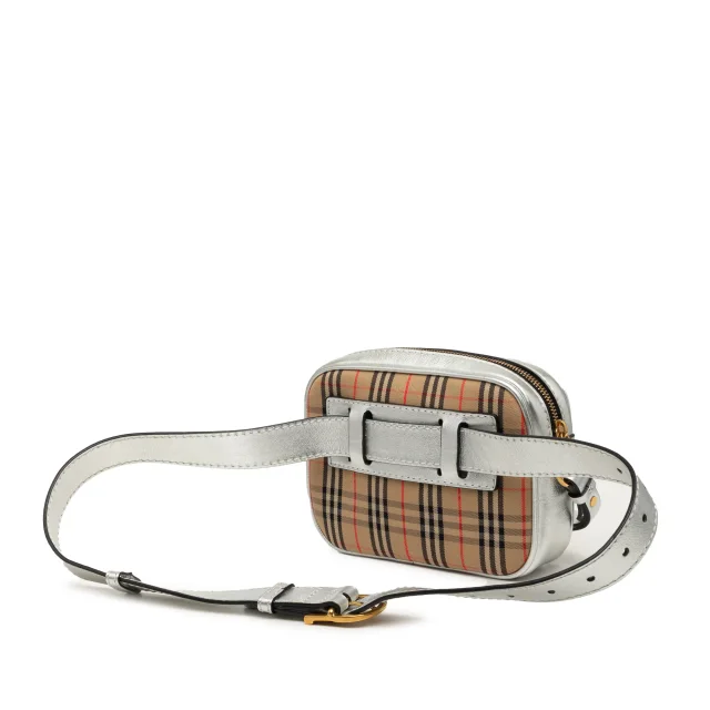 Burberry Haymarket Check Canvas 1983 Link Belt Bag in Beige Canvas from Designer Revival, photo 2 of 6