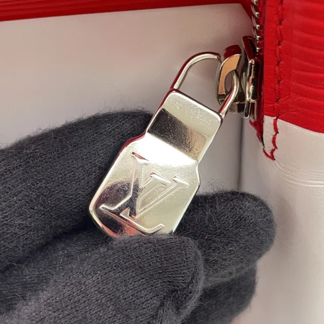 Louis Vuitton Apollo Backpack_2018 FIFA World Cup RougeM52117 Epi Leather in Leather from GALLERY RARE, photo 8 of 15