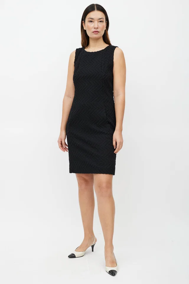 Chanel FW 2009 Wool Jacquard Dress in Wool from VSP Consignment