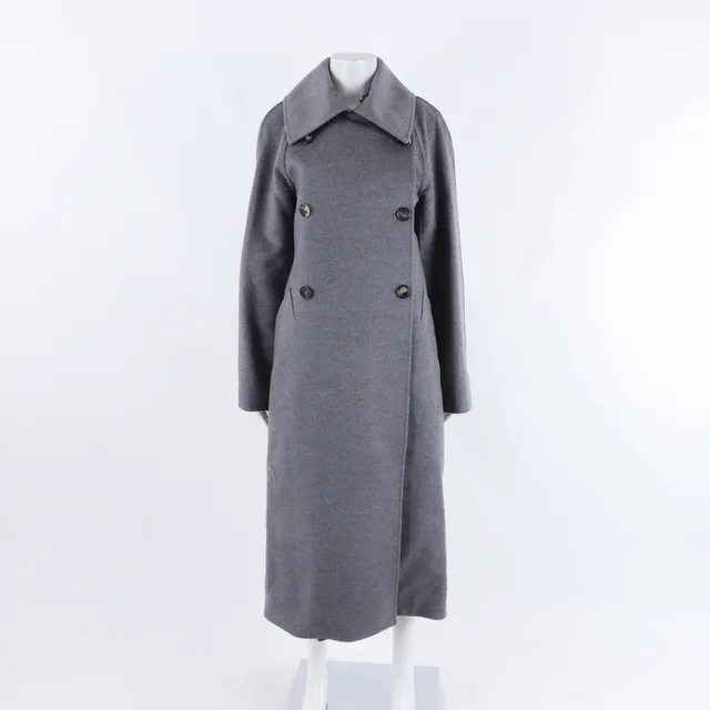 Loewe 로에베 코트 from GUGUS