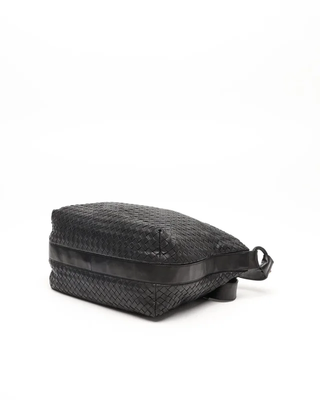 Bottega Veneta Intrecciato Shoulder Bag in Woven leather from A Retro Tale, photo 5 of 12