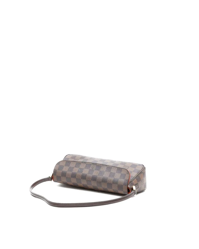 Louis Vuitton Damier Recoleta Bag in Canvas from A Retro Tale, photo 4 of 10