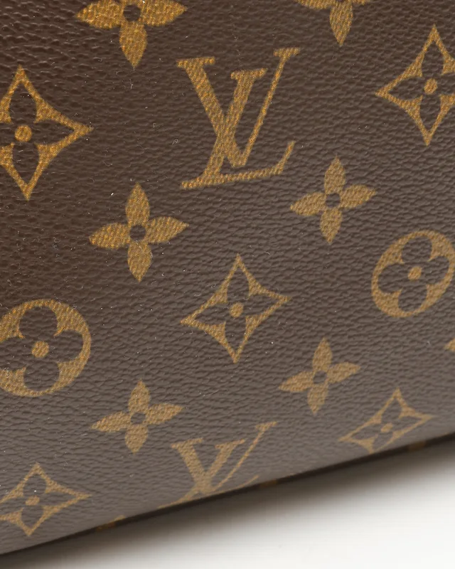 Louis Vuitton Monogram Deauville Bag in Coated canvas from A Retro Tale, photo 7 of 14