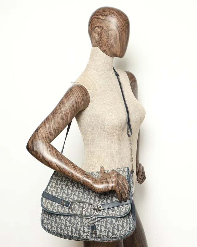 Dior Trotter Messenger Bag from A Retro Tale, photo 9 of 9