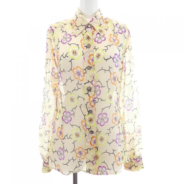 Chanel Vintage 01S Shirt in Silk from The Reluxe