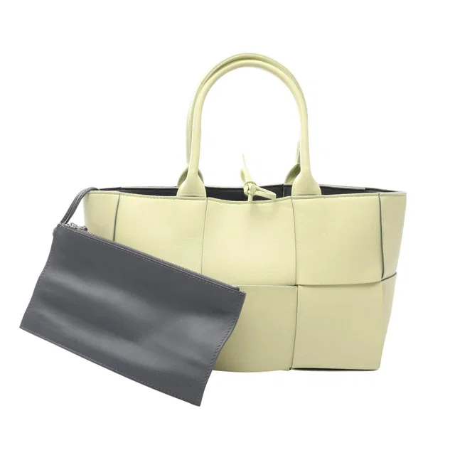 Bottega Veneta Arco Leather Tote Bag in Leather from LuxUness