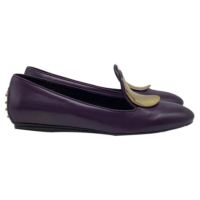 Tod's Decorative Plate Accent Ballet Flats In Violet Leathe, Women's (Size 10) in multicolor Leather from Grailed, photo 1 of 1