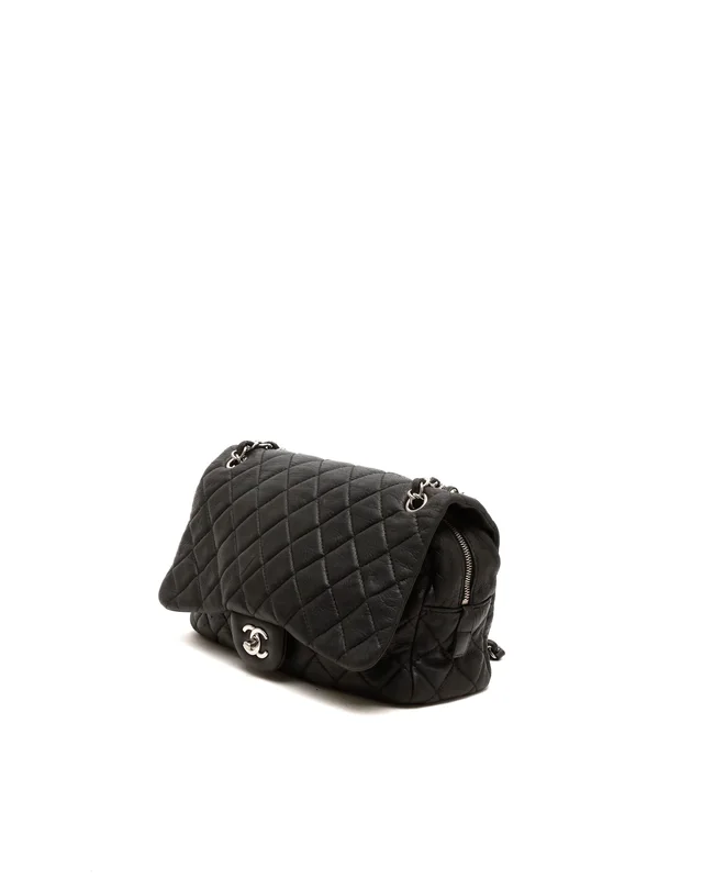 Chanel Medium Shiva Caviar Single Flap Bag in Caviar leather from A Retro Tale, photo 2 of 9