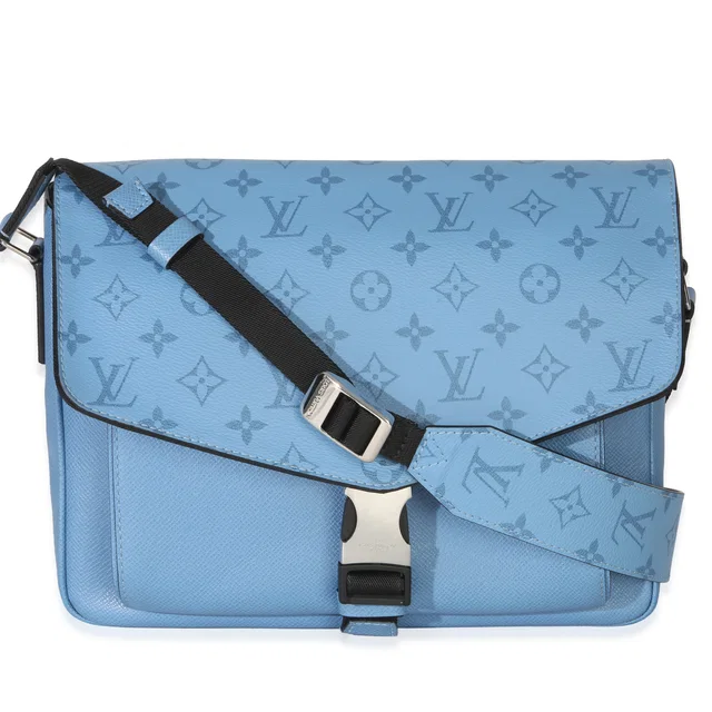 Louis Vuitton Blue Denim Taigarama Messengerama Canvas Handbag in Blue Canvas from HEWI