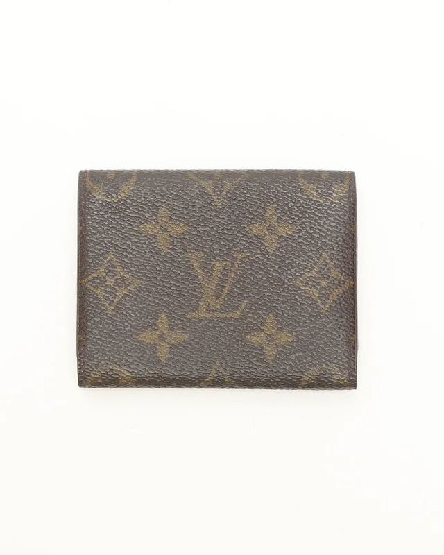 Louis Vuitton Monogram Flap Card Holder in Coated canvas from A Retro Tale, photo 2 of 5