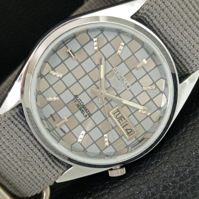 Vintage 1974 Seiko Automatic Mens Silver Watch W/Daydate & Silver Accents in gold|silver|gray from Poshmark