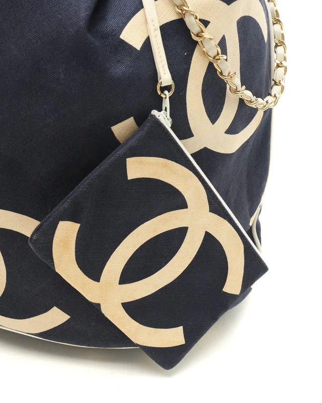 Chanel CC Drawstring Bucket Bag in Canvas from A Retro Tale, photo 9 of 13