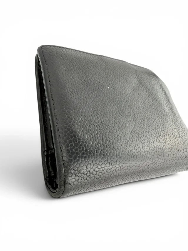 Chanel Vintage Black Caviar Timeless CC French Compact Wallet in Black Caviar leather from Season 2 Consign, photo 3 of 4