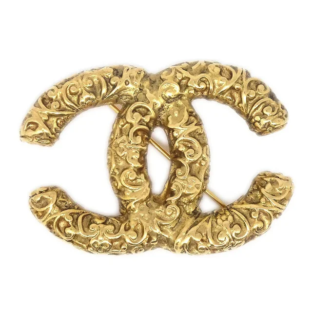 Chanel 1993 Florentine CC Brooch Small from AMORE Vintage Tokyo