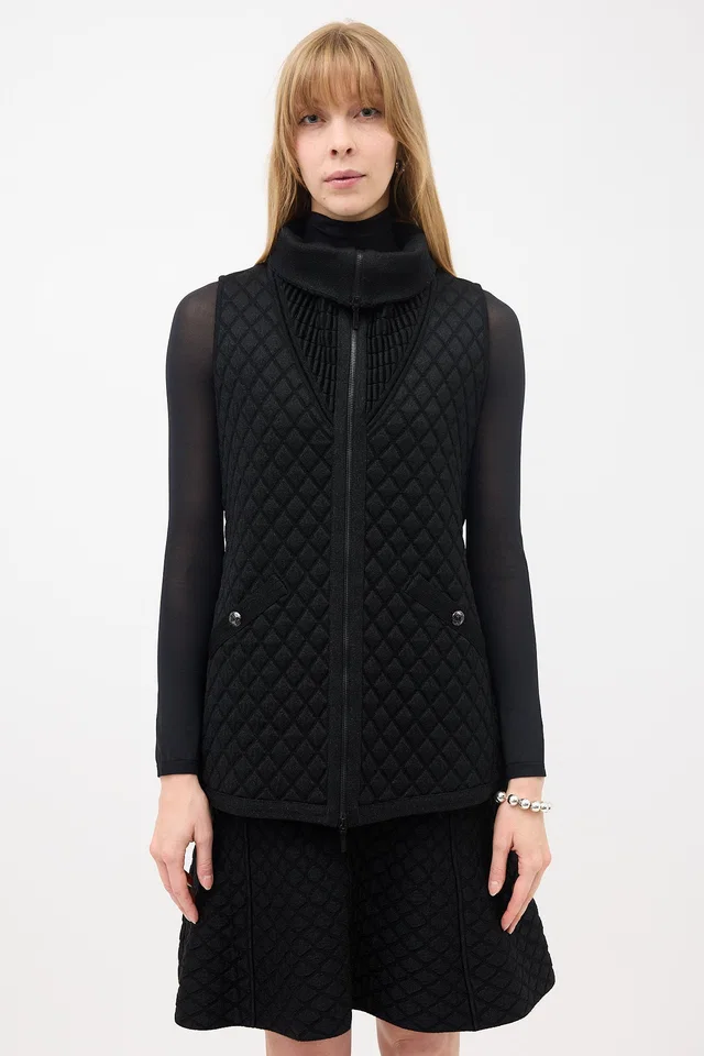 Chanel FW 2013 Quilted Zip Vest in Wool from VSP Consignment
