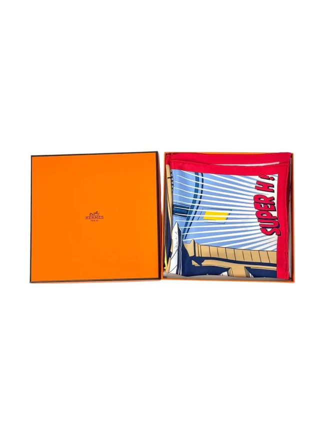 40. Hermes 70cm Silk Scarf in Silk from Luxury Promise, photo 2 of 2
