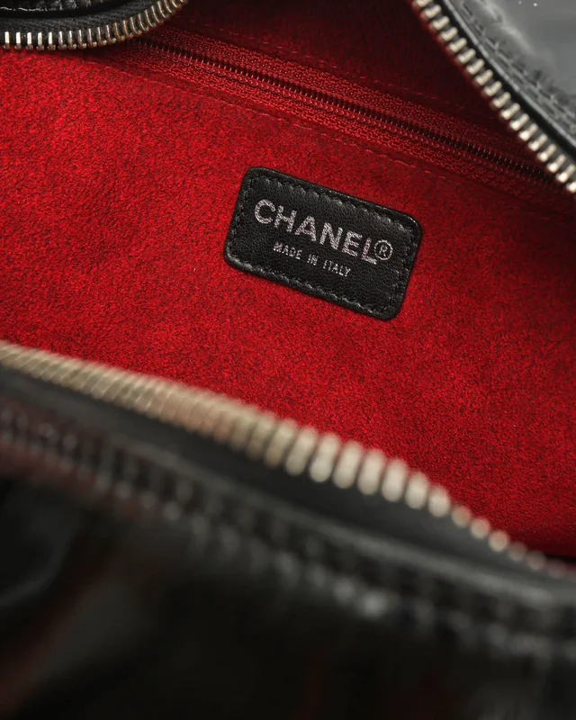 Chanel Patent Chocolate Bar Bag in Brown Patent leather from A Retro Tale, photo 6 of 11