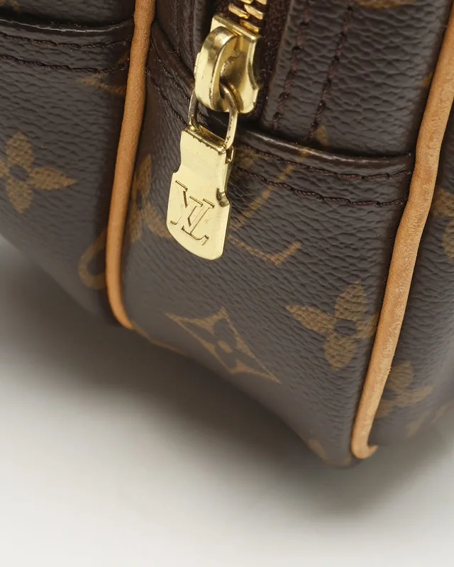 Louis Vuitton Monogram Reporter PM Bag in Coated canvas from A Retro Tale, photo 7 of 11