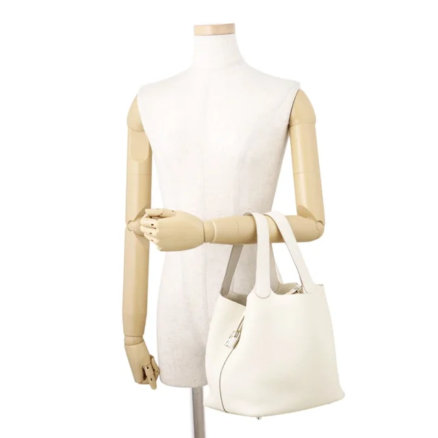 Hermès Picotin Lock Craie Taurillon Clemence Size MM in White Clemence leather from GALLERY RARE, photo 5 of 12