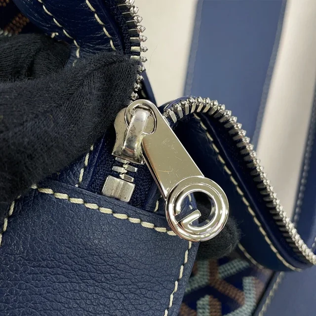 Goyard Sisal Bread Backpack Navy BlueCISALPMMLTY12CL12P PVC Leather in Navy Leather from GALLERY RARE, photo 11 of 13