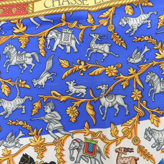 Hermès Carre 90 CHASSE EN INDE Scarf Blue/Multi in Blue Silk from VINTAGE QOO TOKYO, photo 8 of 10