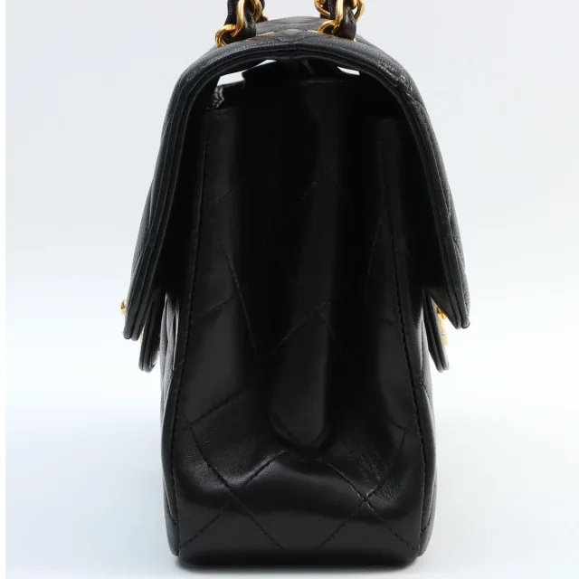 Chanel Circa 1997 W-Face CC Turnlock Chain Shoulder Bag, Black in Black Lambskin from VINTAGE QOO TOKYO, photo 4 of 18