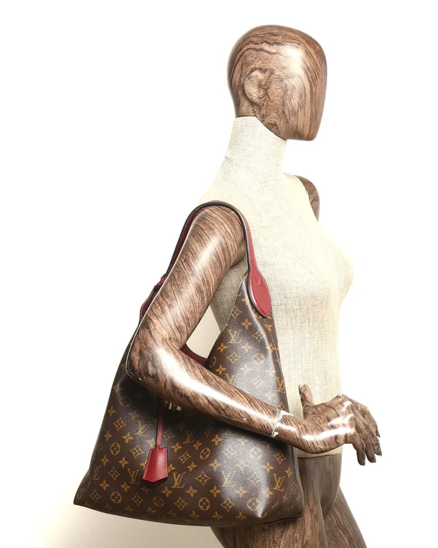 Louis Vuitton Monogram Flower Hobo Bag in Coated canvas from A Retro Tale, photo 9 of 9