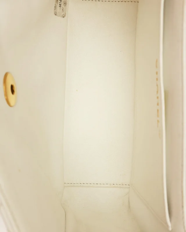 Chanel Top Handle Envelope Flap Bag in Leather from A Retro Tale, photo 7 of 8