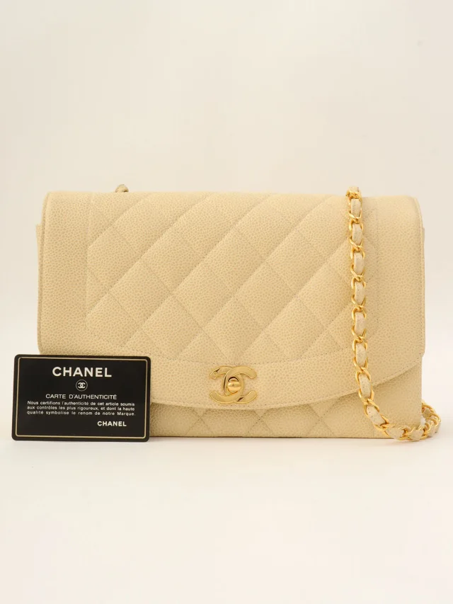 Chanel Circa 1992 Caviar Skin Diana Flap Chain Bag 25cm Beige in Beige Caviar leather from VINTAGE QOO TOKYO, photo 14 of 14