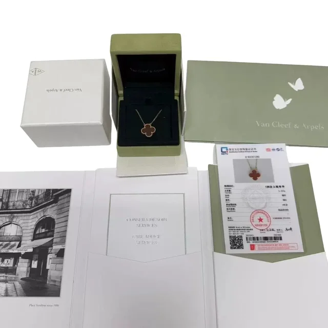 Van Cleef & Arpels Carnelian Alhambra Necklace One Size in red from Grailed