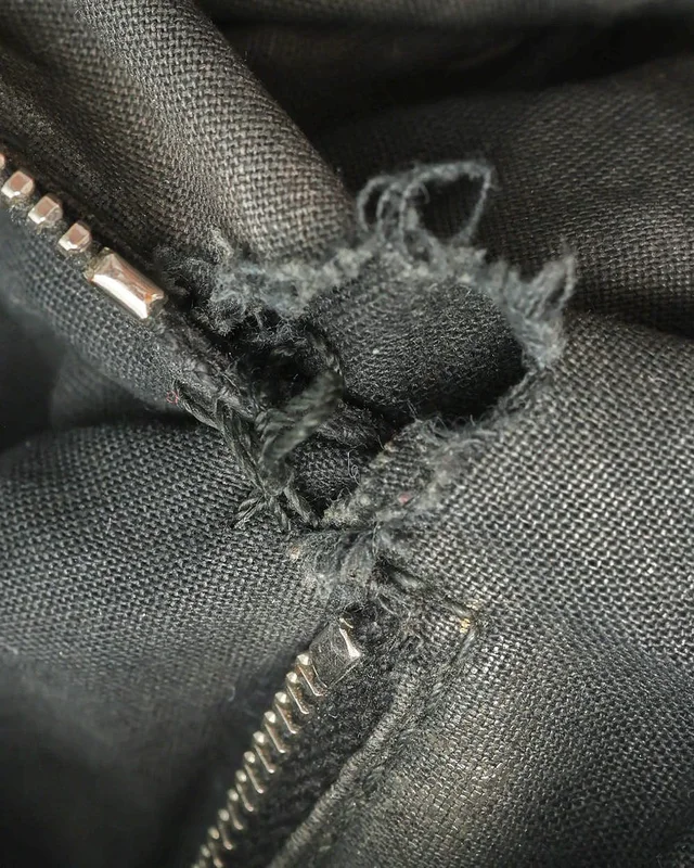 Balenciaga Motocross Giant City Bag in Leather from A Retro Tale, photo 11 of 12