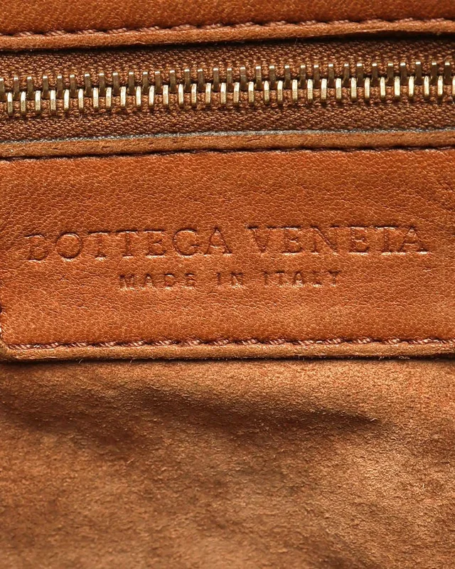 Bottega Veneta Large Intrecciato Hobo Bag in Woven leather from A Retro Tale, photo 7 of 9